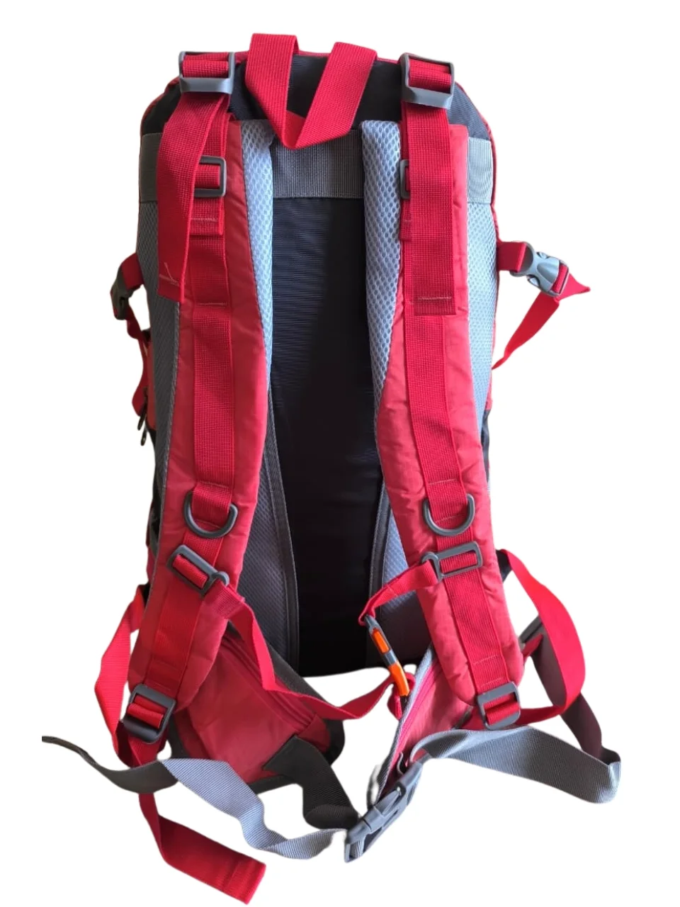 Mochila de Camping 35L – Ligera, Resistente e Ideal para Trekking - Imagen 7