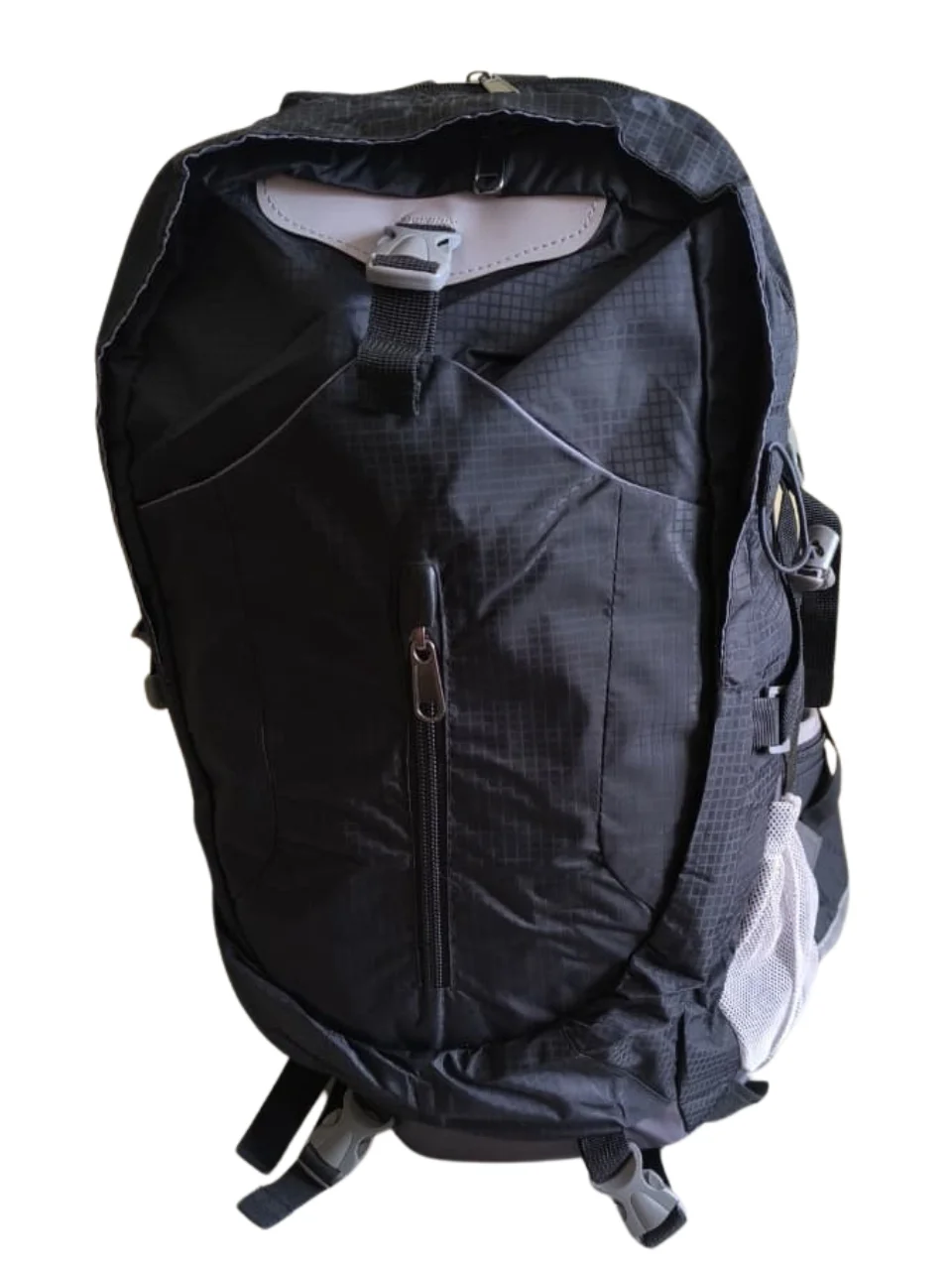 Mochila de Camping 35L – Ligera, Resistente e Ideal para Trekking - Imagen 6